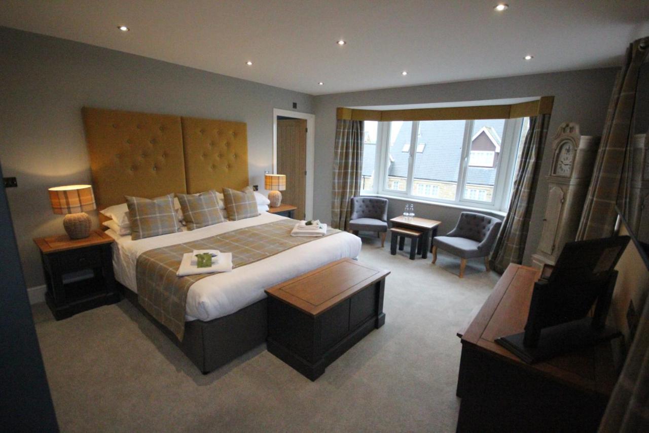 The Sunningdale Hotel Bamburgh Eksteriør billede